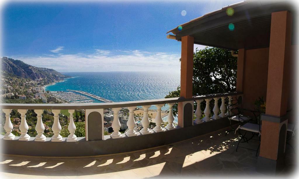 Вилла Les Citronniers D'Azur Ментона Экстерьер фото